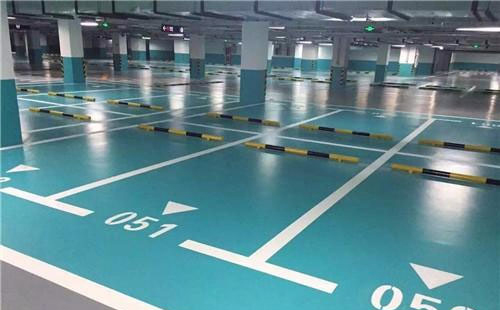 哈密哈密环氧地坪中涂：构筑坚固地面的关键环节